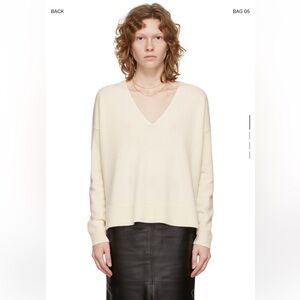 NWT Co. Ivory v neck sweater in size L